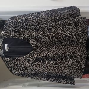 Sharp Looking, Beautiful,Kasper Lined Blazer,CreamW Black Laced Overlay, Size 24